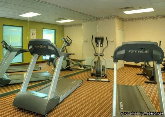 Comfort Inn & Suites Fayetteville-University Area Экстерьер фото